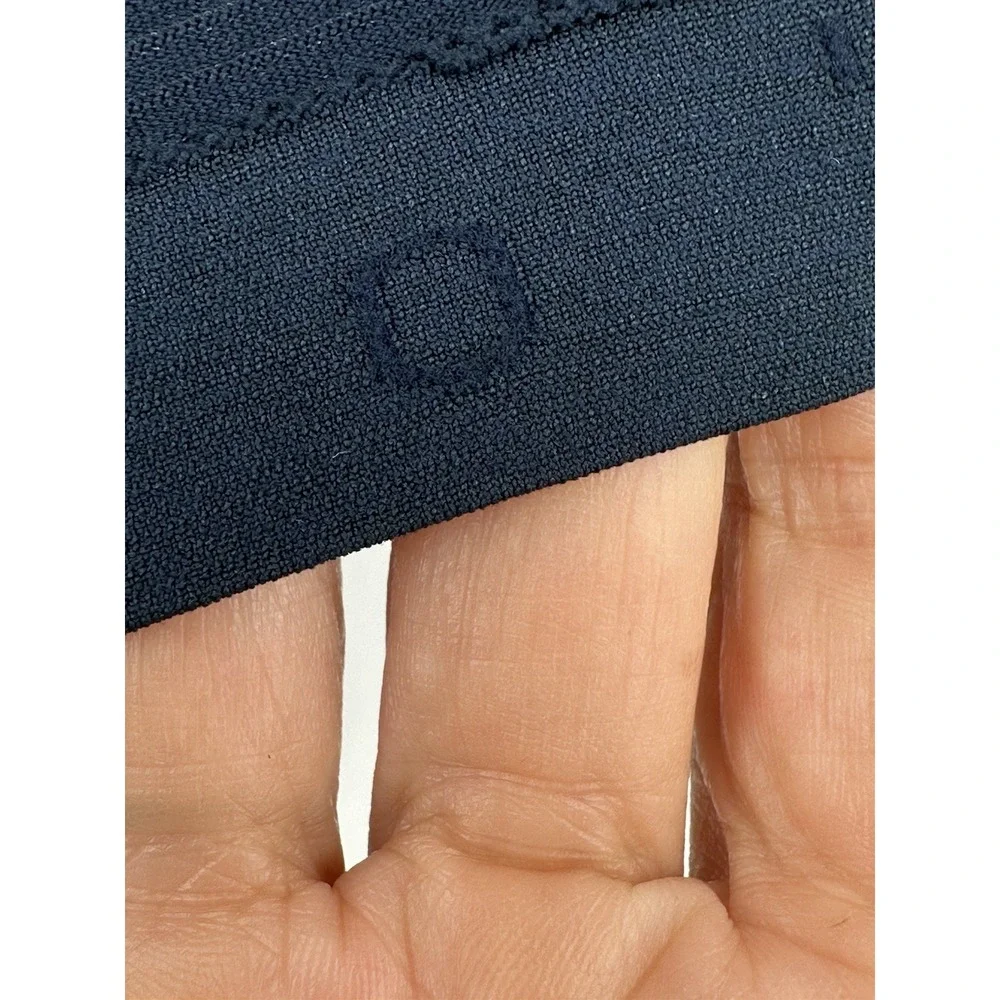 Lululemon True Navy Blue Swiftly Tech Long Sleeve Athletic Top Women's Size 0